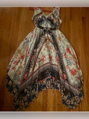 JOHNNY WAS 100% SILK MIDI DRESS EUC FULLY LINED, ADJUSTABLE WAIST SIZE M